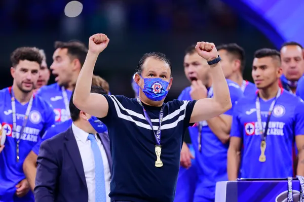 Juan Reynoso fue demandado por Cruz Azul. (Foto: JamMedia)