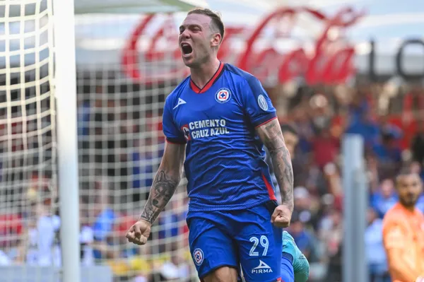 Rodolfo Rotondi volvería a ser titular en Cruz Azul (Imago 7)
