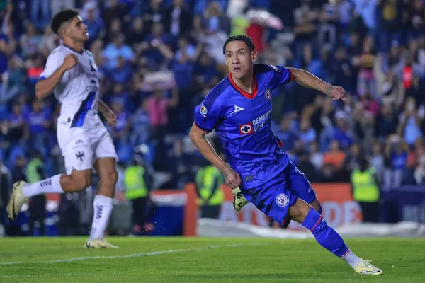 Uriel Antuna vive un presente brillante con Cruz Azul. (Foto: Imago7)