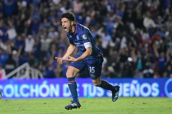 Nacho Rivero, capitán de Cruz Azul. (Foto: Imago7)
