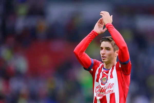 Isaác Brizuela podría interesar en Cruz Azul (Jam Media)