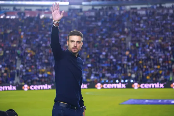 Martín Anselmi habló con la directiva sobre Botafogo (Imago 7)
