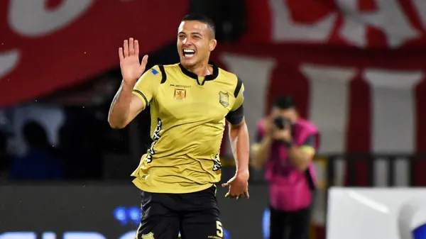 Kevin Castaño debutó como profesional en octubre de 2020.