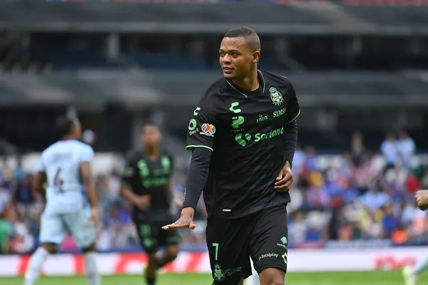 Cruz Azul sabe cuánto debe pagar para fichar a Harold Preciado (Imago 7)