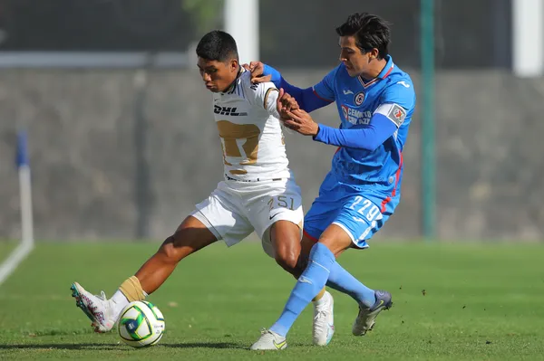 Alan Zubiri podría debutar en la Liga MX.