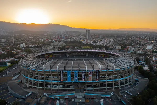 El pésimo registro de Pumas visitando a Cruz Azul en el Azteca (Imago 7)