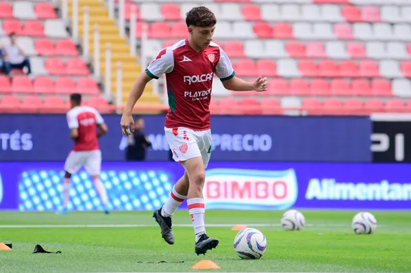 Heriberto Jurado, canterano del Necaxa.