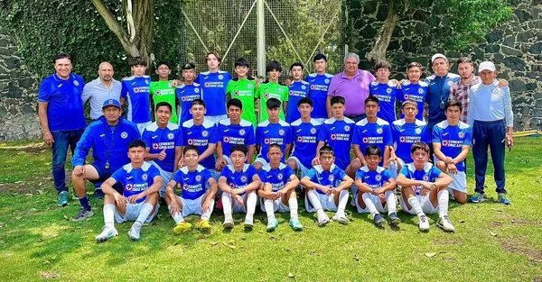 La categoría 2009 que refrendó el título con Cruz Azul. (Foto: Cruz Azul)