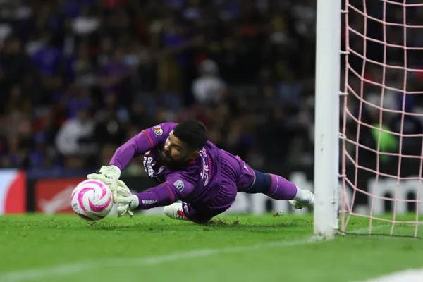 Andrés Gudiño, portero de Cruz Azul | Imago7