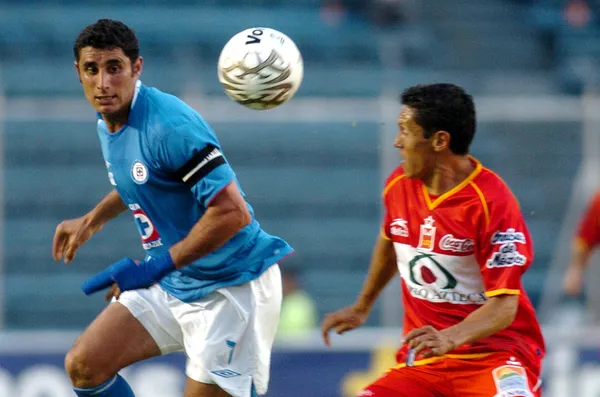 Cruz Azul quedó eliminado "por escritorio" debido a la presencia de Salvador Carmona. (JAMMEDIA)