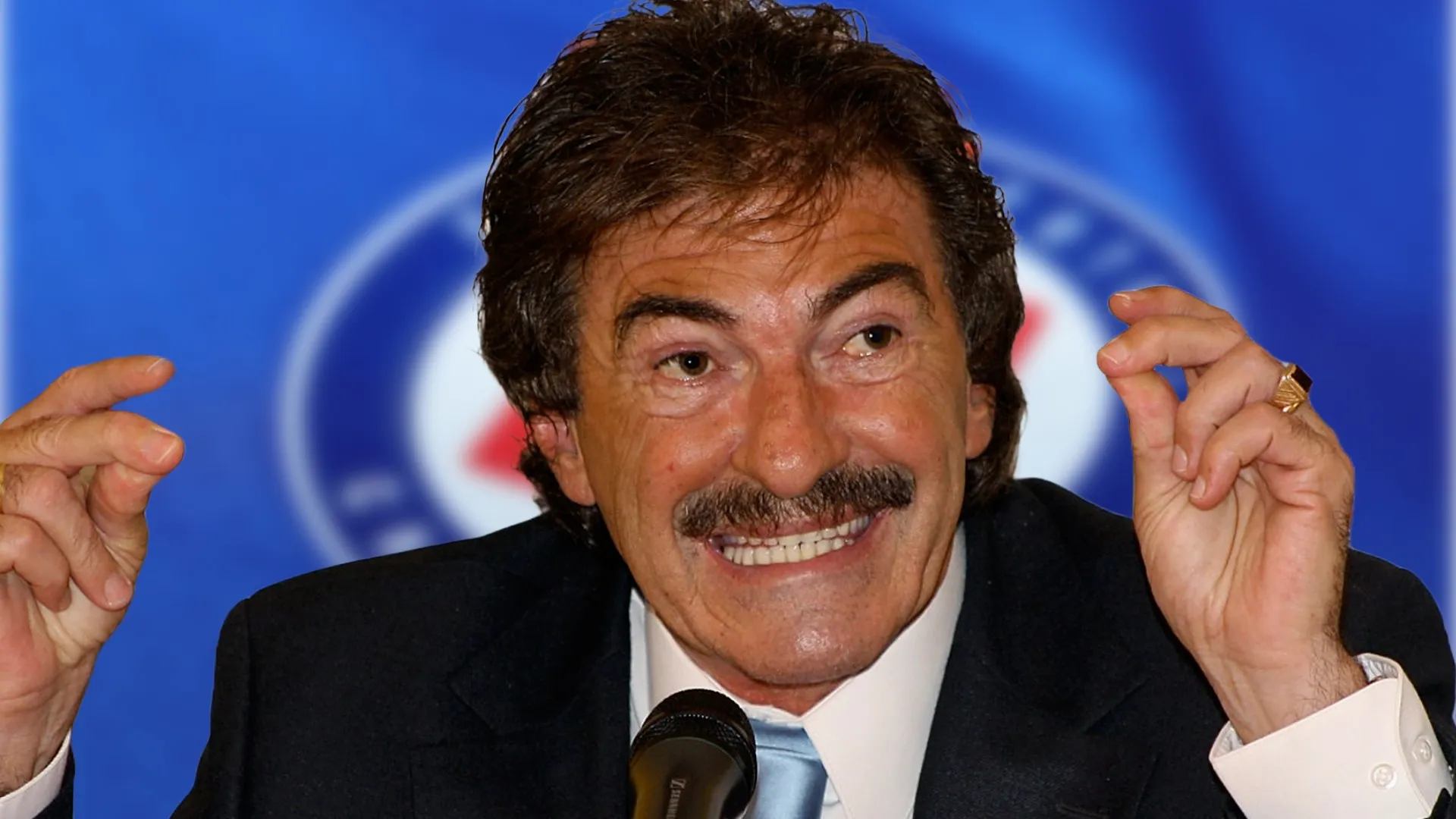 Ricardo La Volpe recuerda que estuvo a una firma de llegar a Cruz Azul