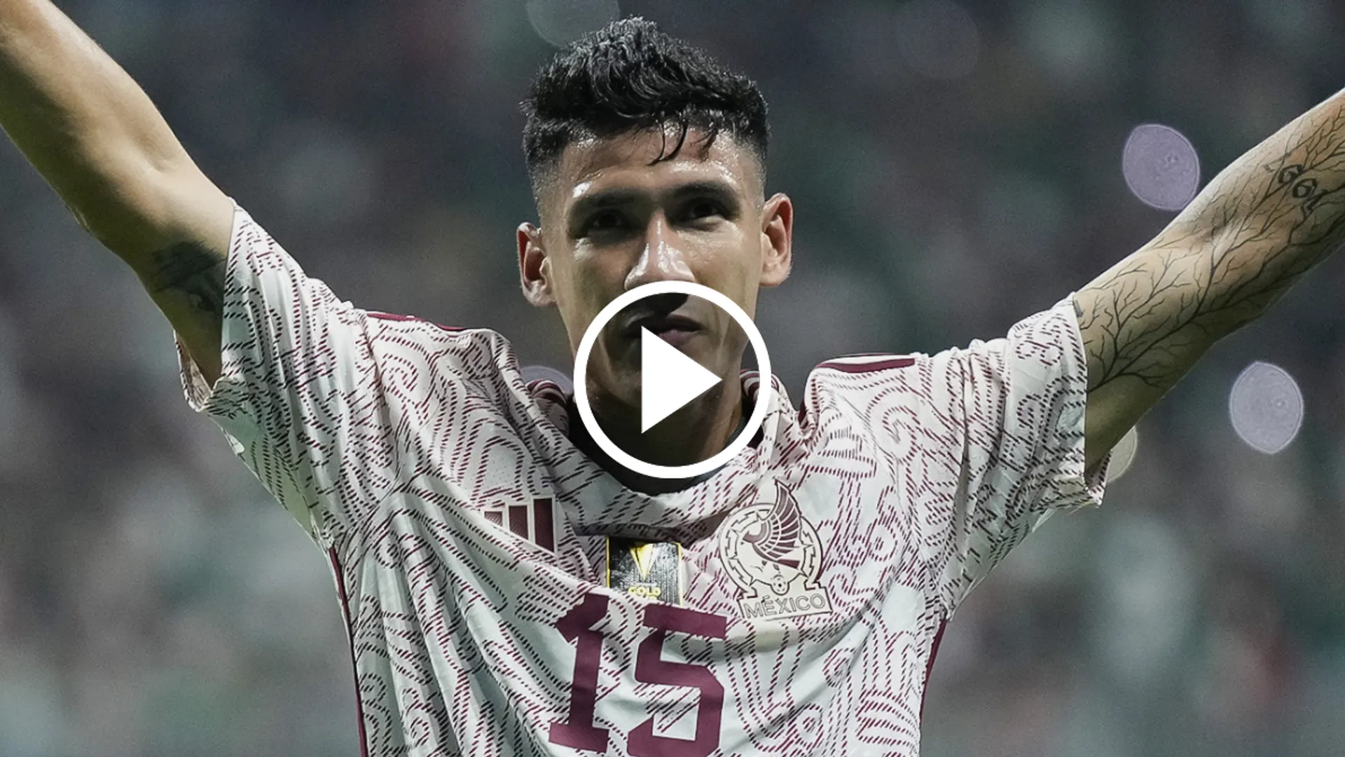 ¡DE REBOTE! Uriel Antuna marcó el tercer gol de la selección de México