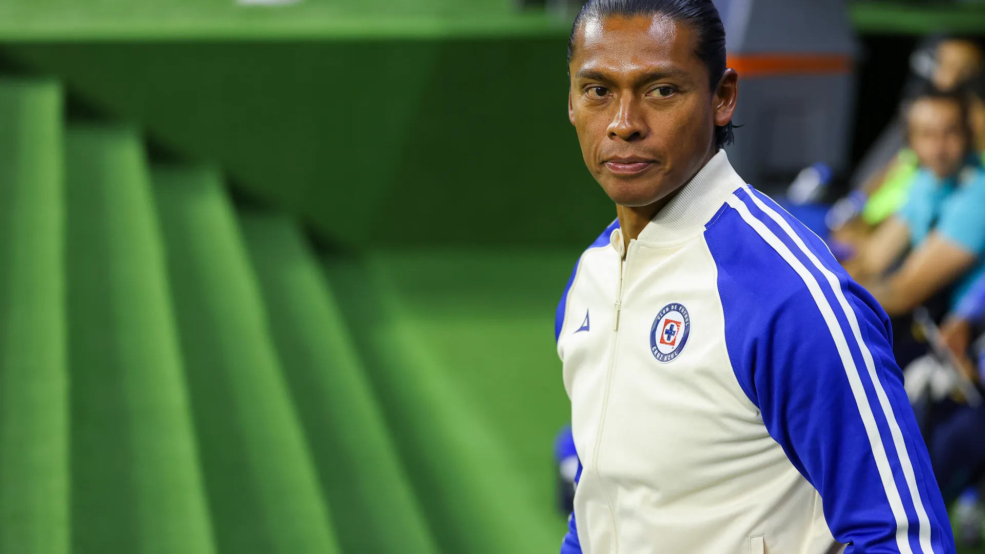 Joel Huiqui comenzó su gestión interina en Cruz Azul con goleada incluida.
