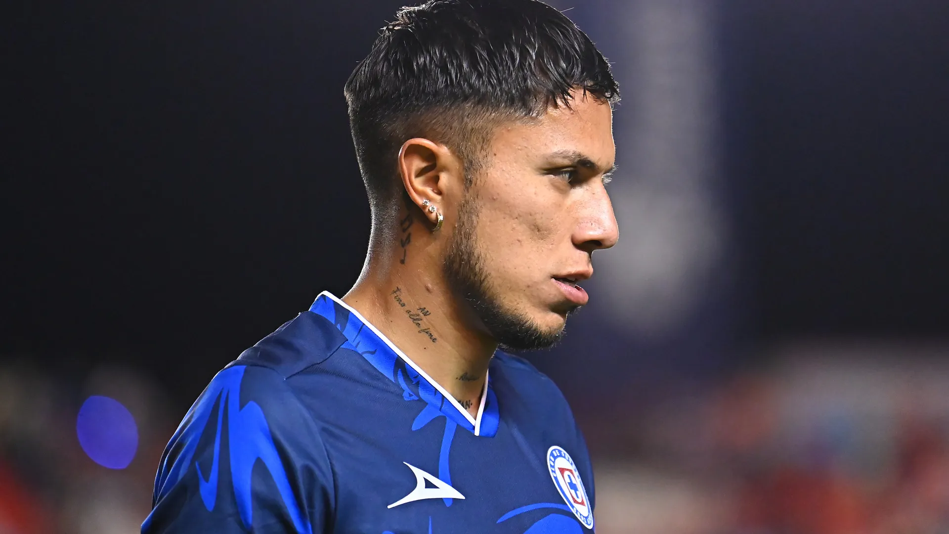 El polémico mensaje de Carlos Salcedo en Cruz Azul
