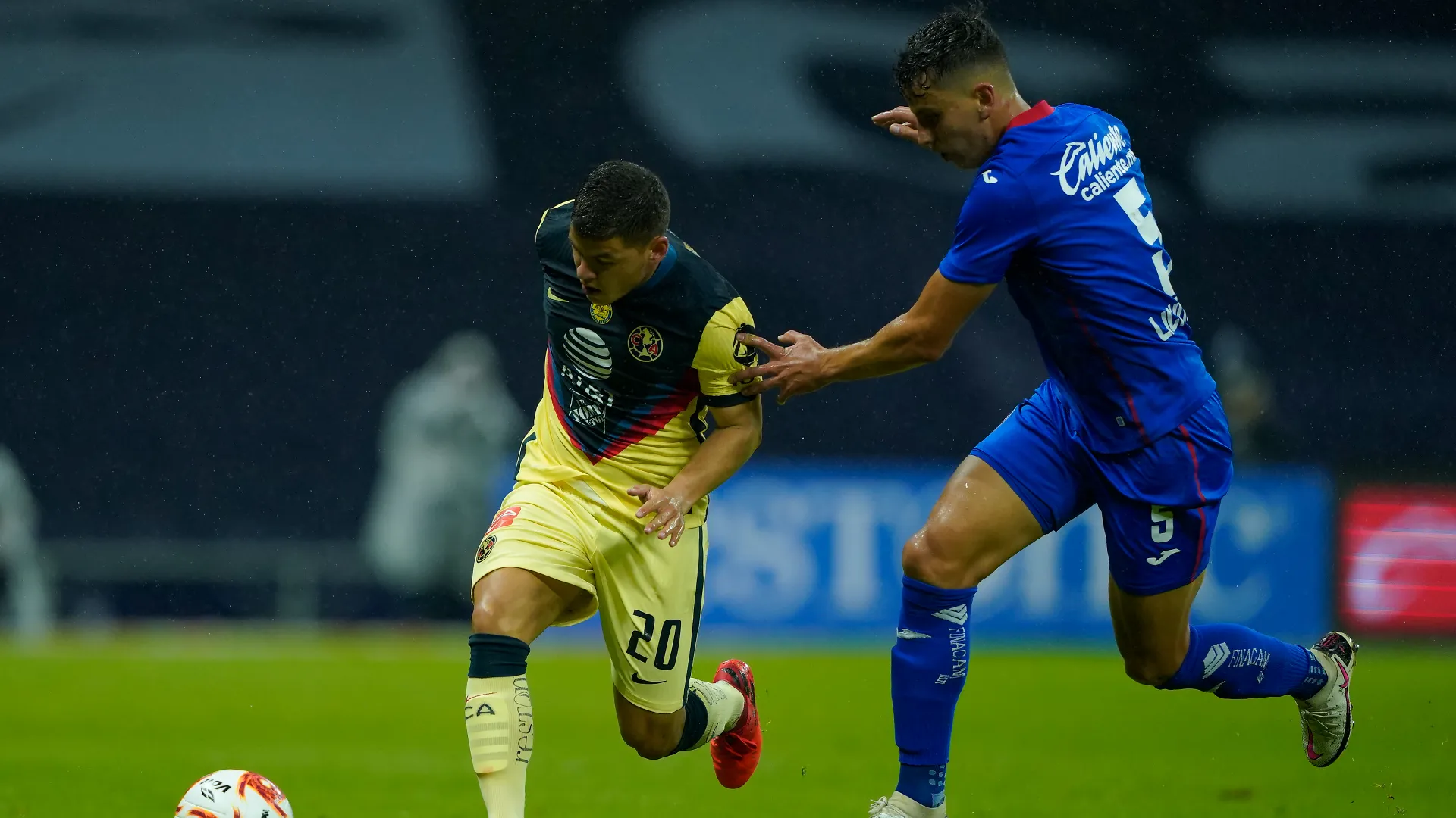 Igor Lichnovsky jugó tres temporadas en Cruz Azul