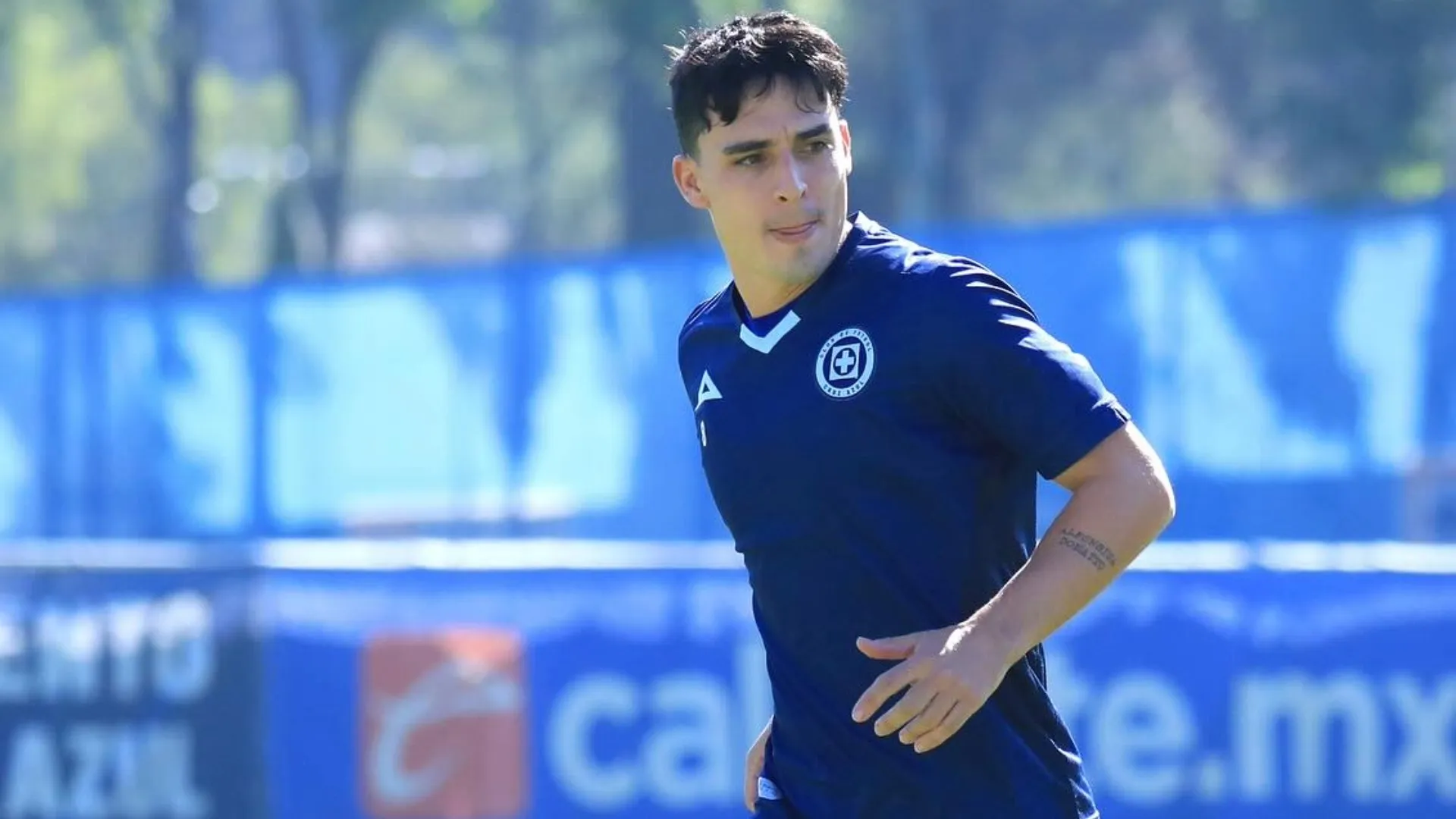 Cruz Azul vs. América: el firme compromiso de Lorenzo Faravelli en su primer Clásico Joven