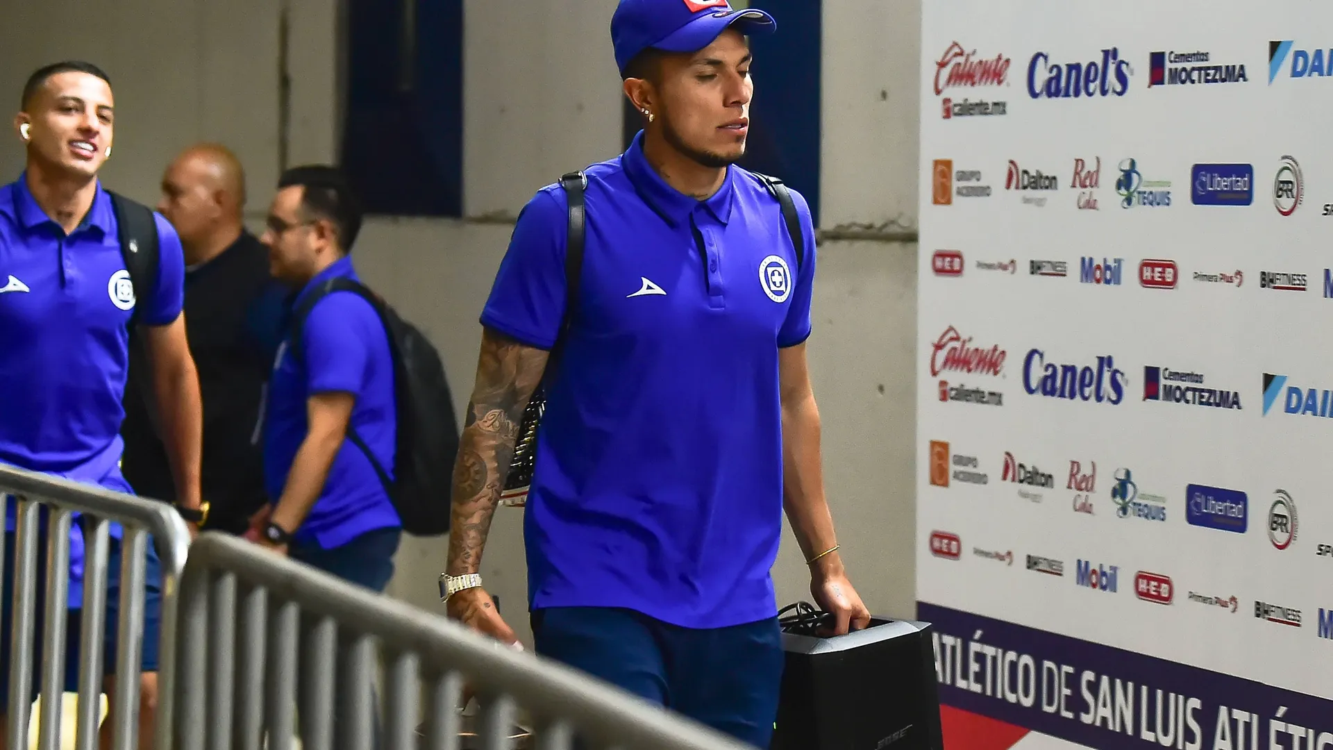 "No lo contrate. Busquemos otro": La advertencia a Víctor Velázquez sobre Carlos Salcedo