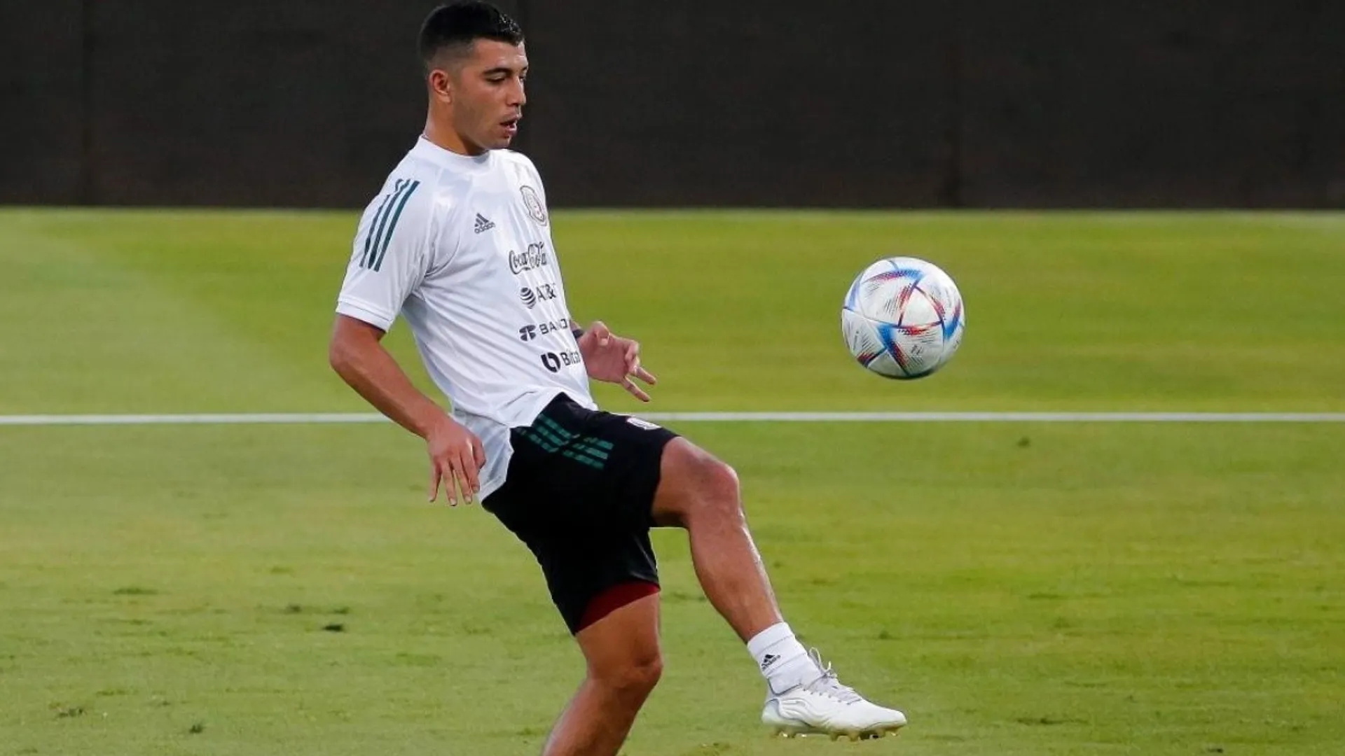 "Me mataré para estar en el 'Tri'": Erik Lira se muestra ambicioso de cara al próximo proceso mundialista