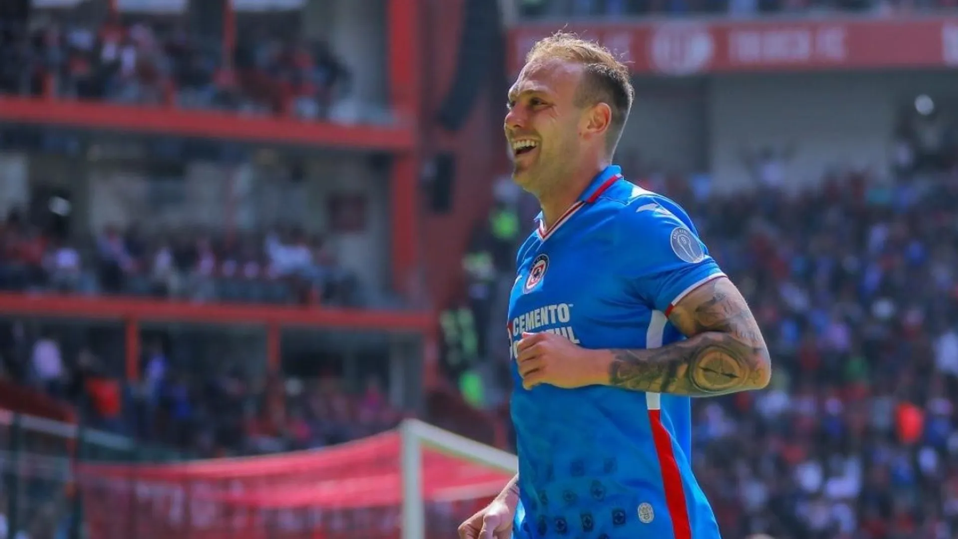 "No solo es responsabilidad del "Potro": Carlos Rotondi da la cara tras la nueva derrota de Cruz Azul