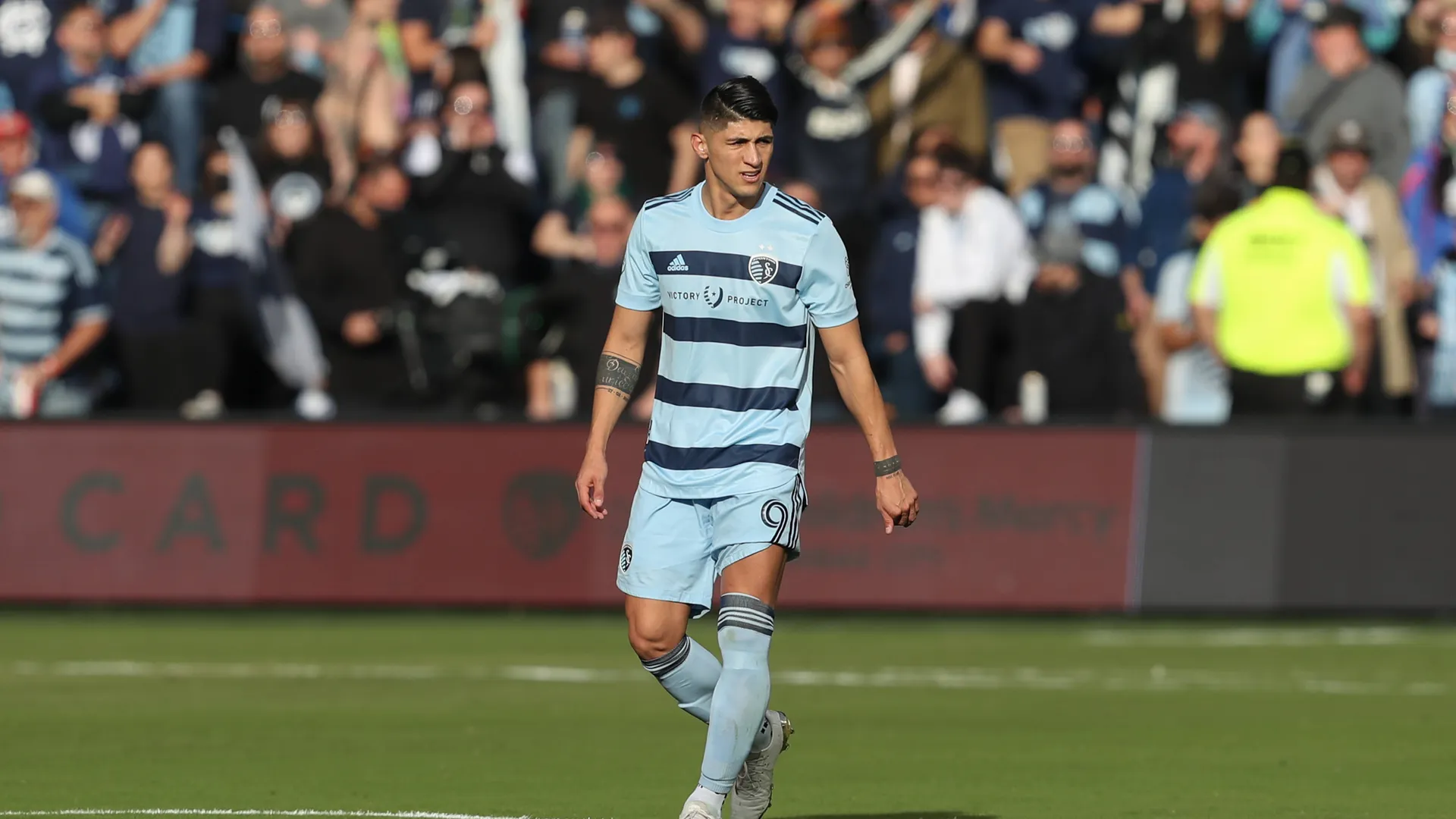¿Puede todavía Alan Pulido llegar a Cruz Azul?