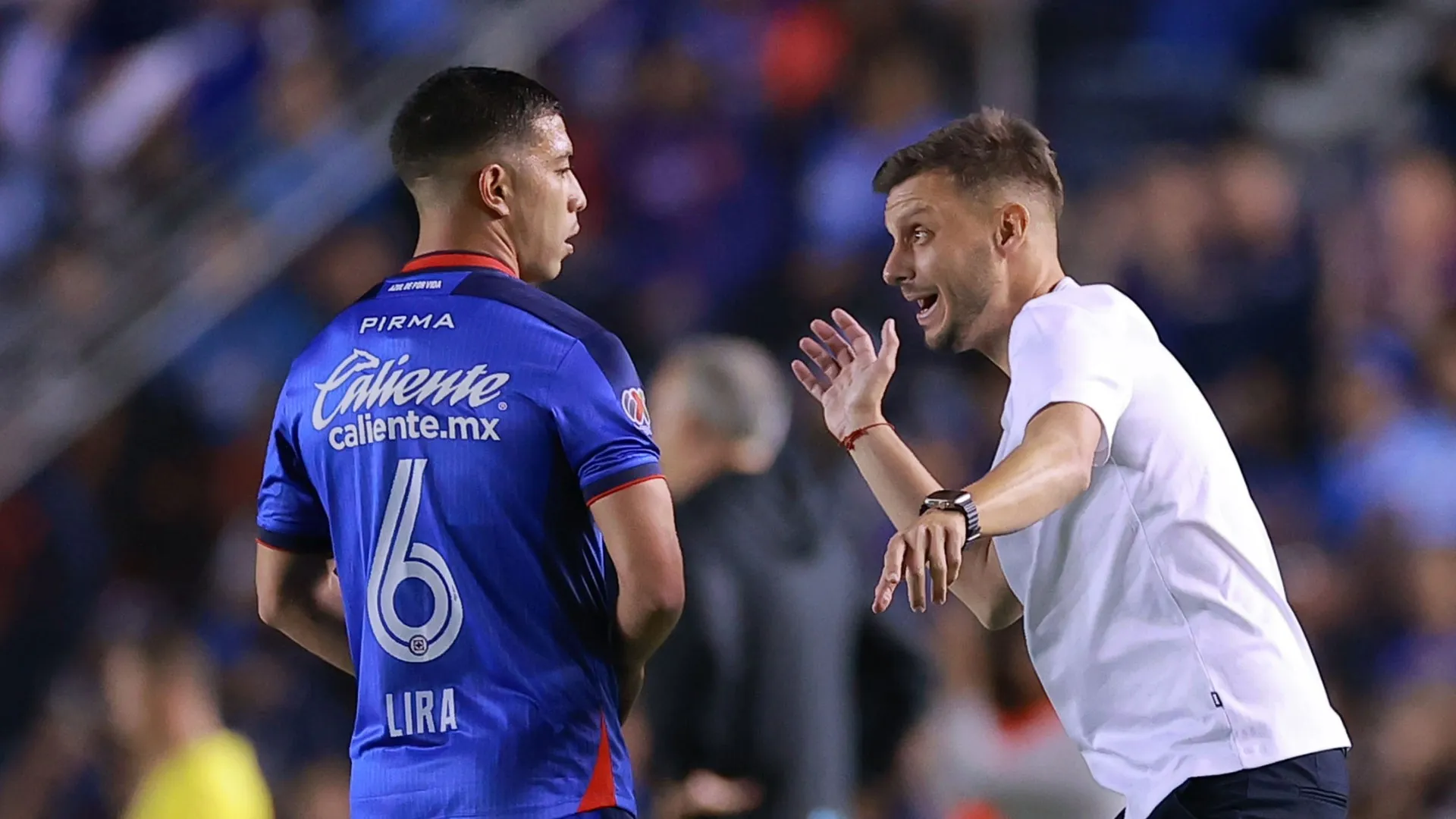 SECRETO REVELADO: Erik Lira confesó que Martín Anselmi dirigió a Cruz Azul vía remota