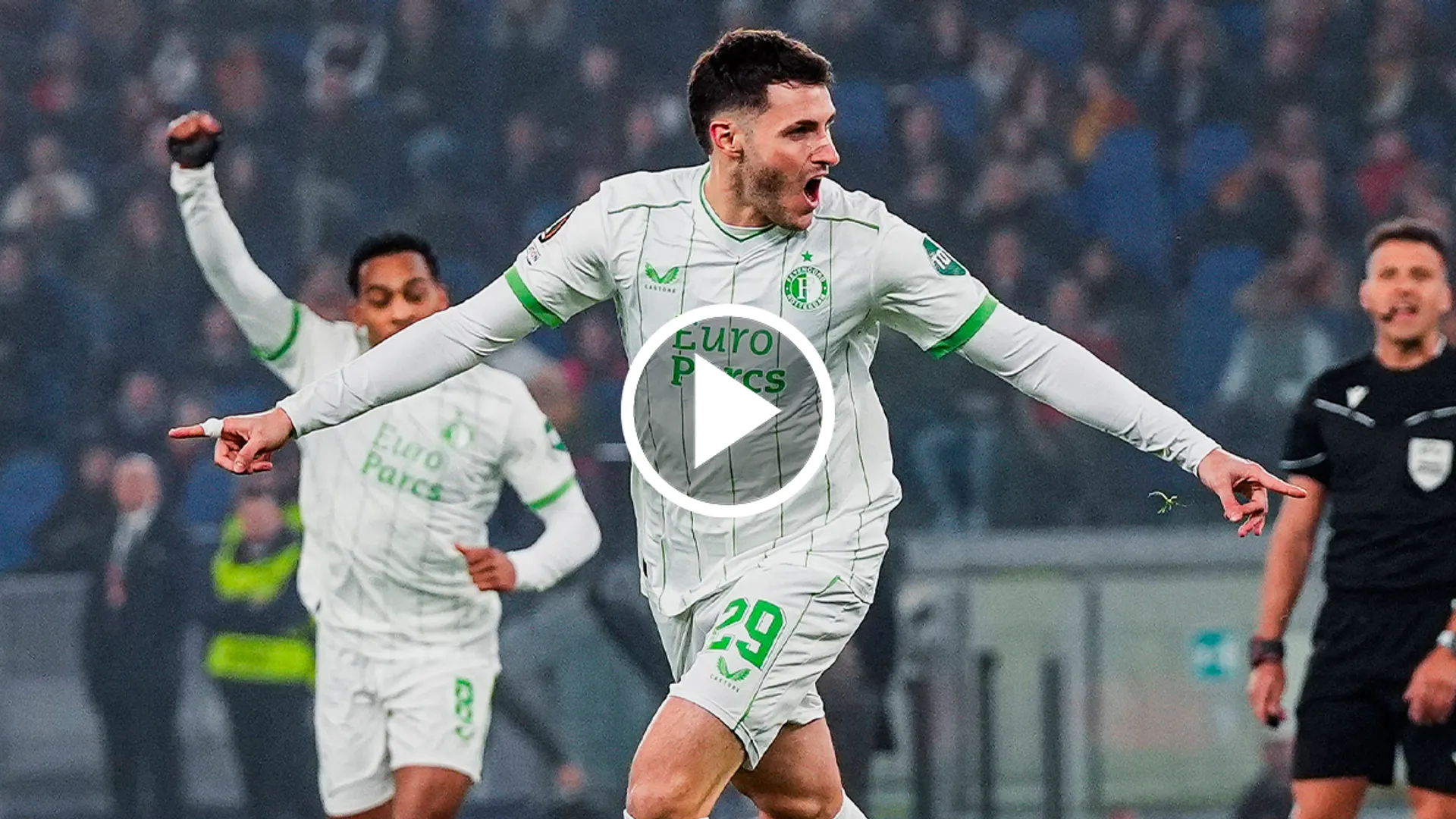 Feyenoord 1-1 Roma: goles, resumen y polémicas de la eliminación de Santi Giménez