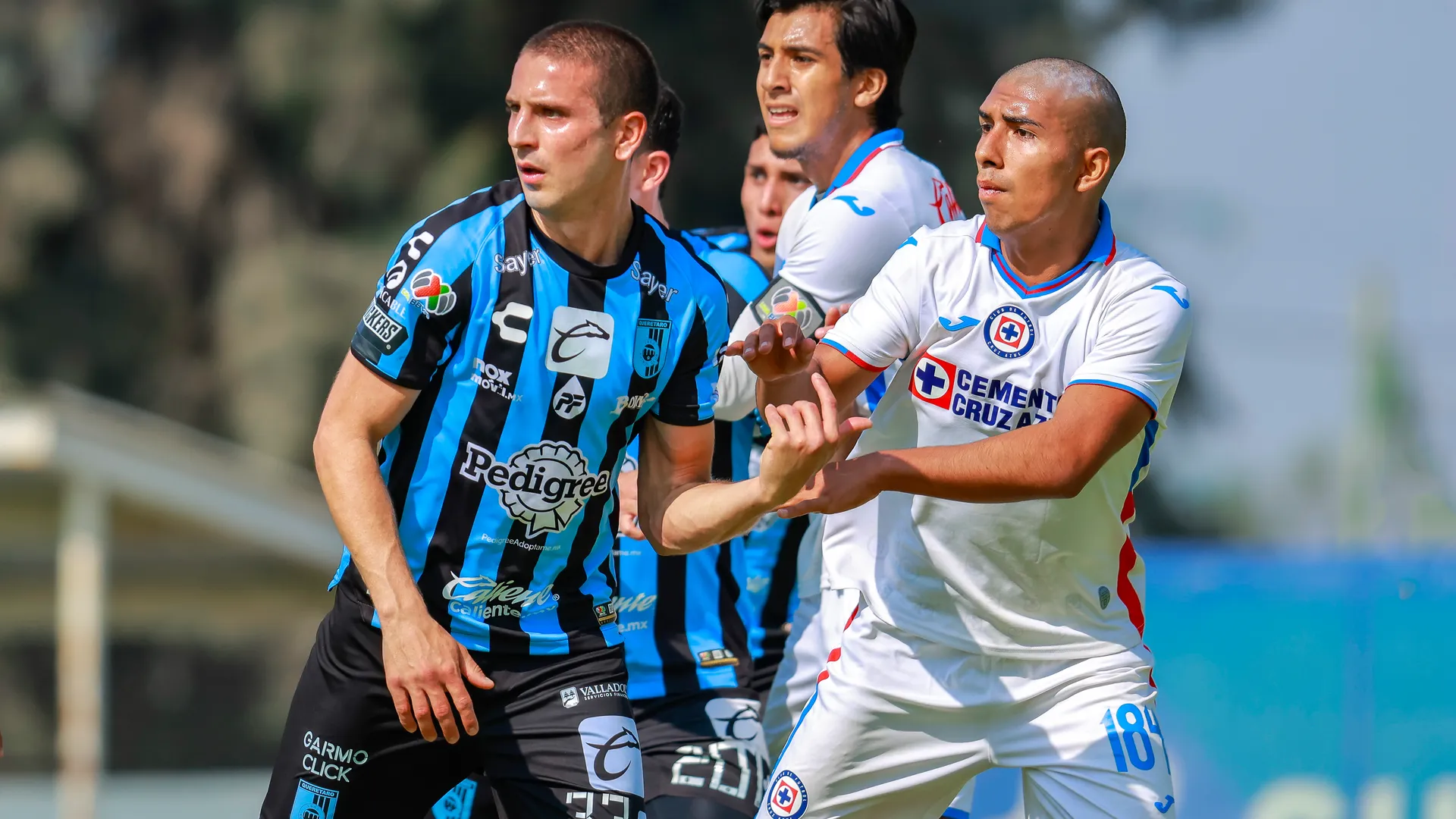 Tropiezo de Cruz Azul Sub 20 con un jugador del primer equipo