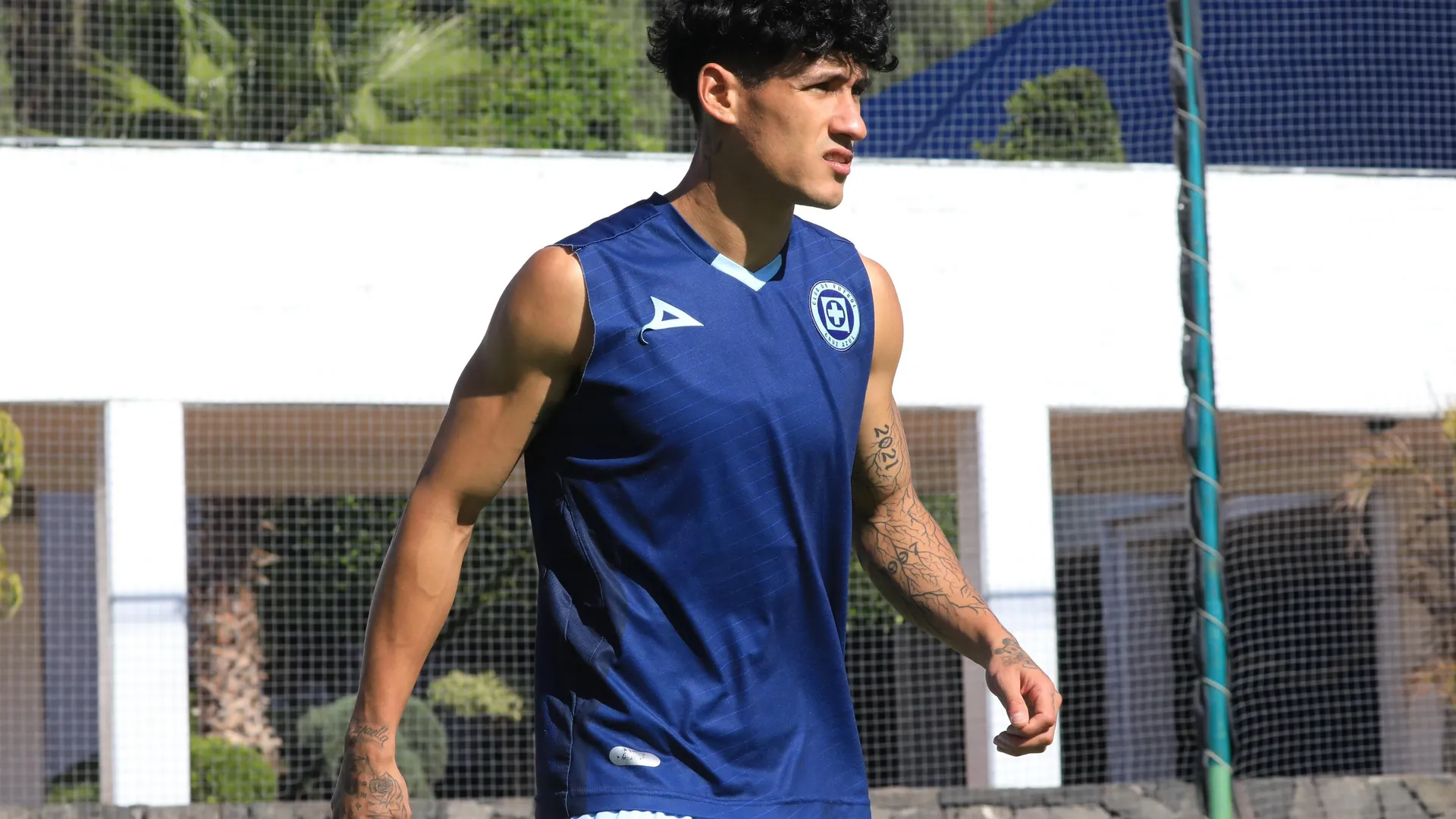 Uriel Antuna reveló quién será el próximo en cobrar un penal con Cruz Azul