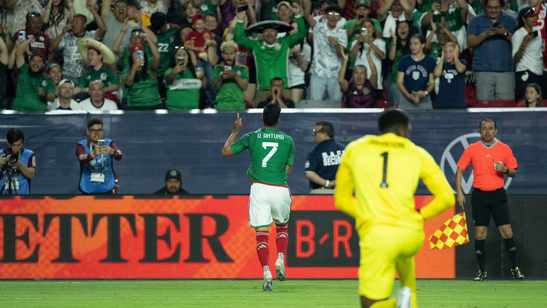Cruz Azul presente: así fue el golazo de Uriel Antuna con el Tri | Video