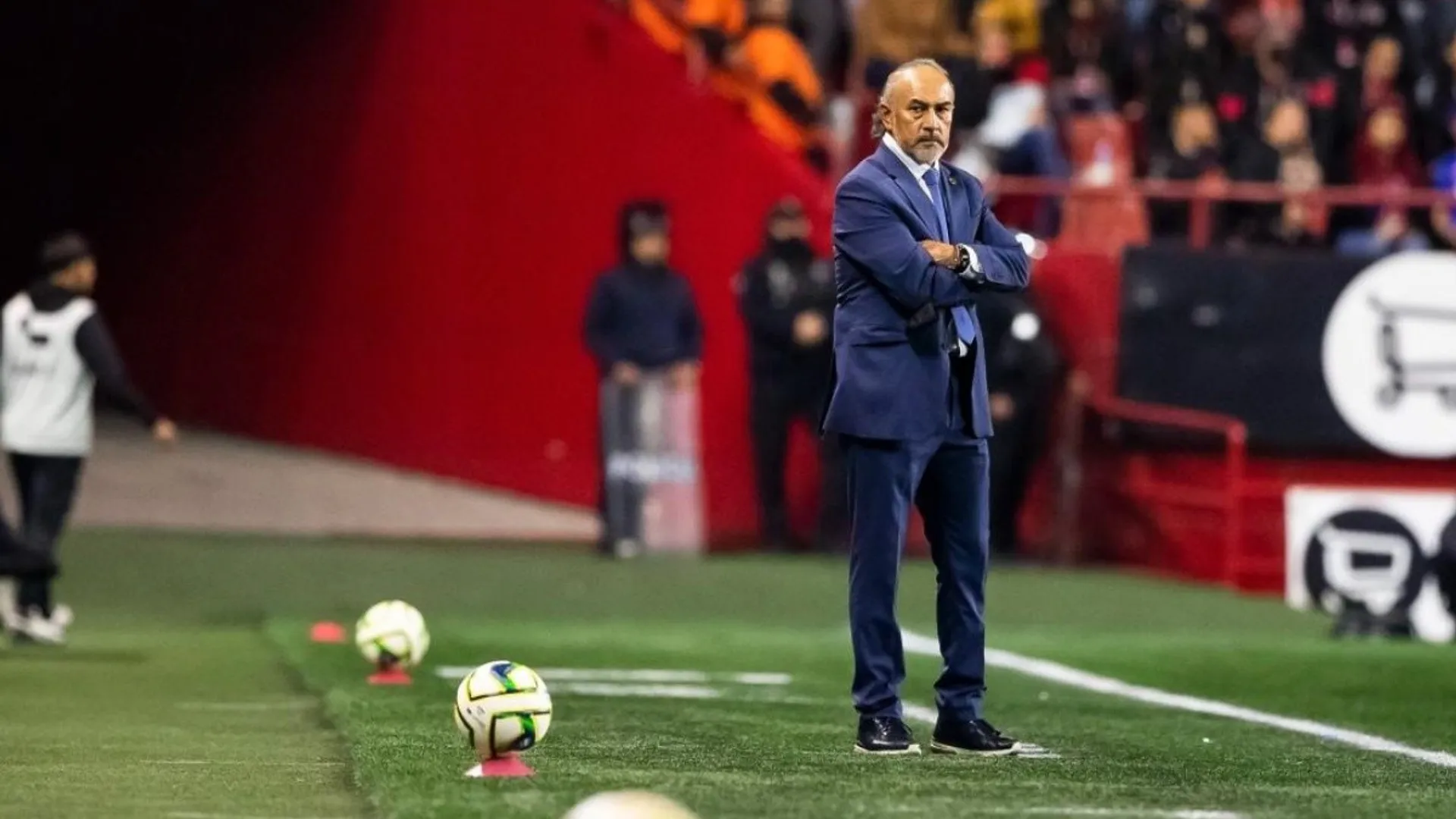 Atención: Raúl Gutiérrez seguirá como entrenador de Cruz Azul... hasta nuevo aviso