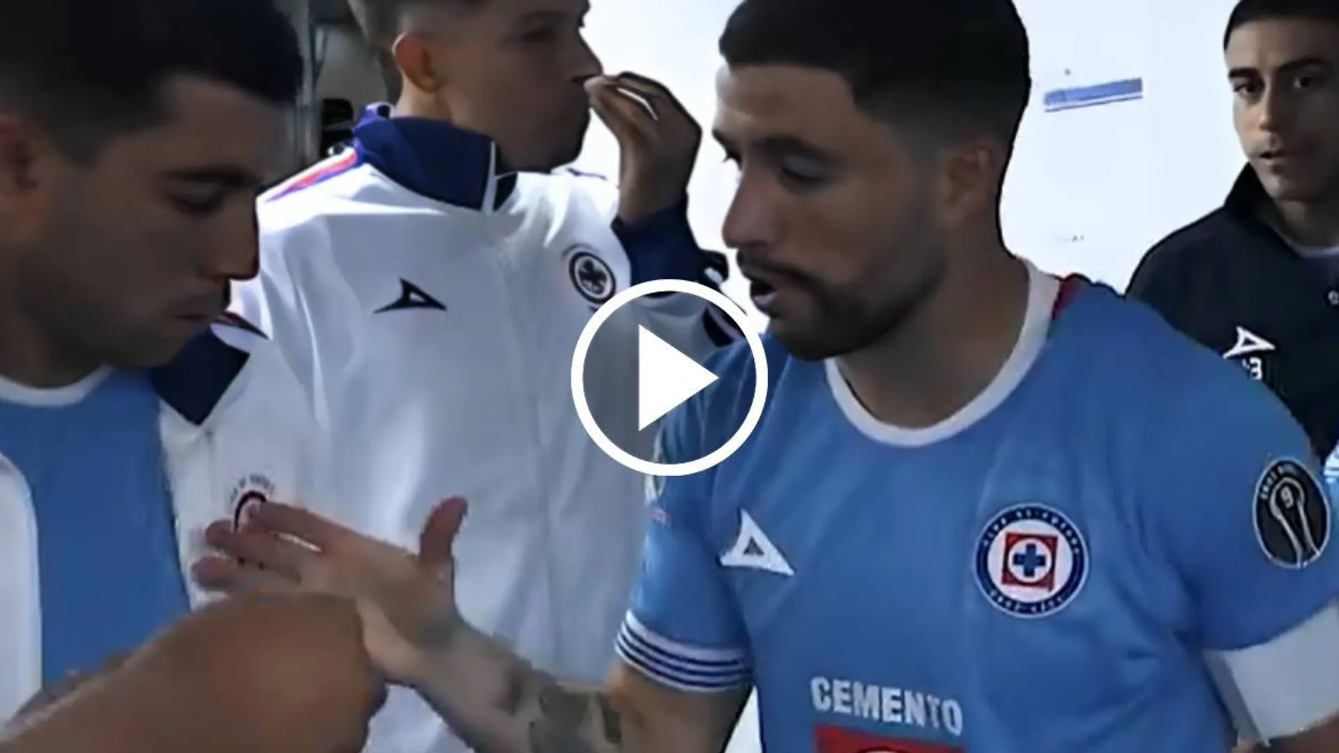 Rivero se hizo escuchar en el vestidor.