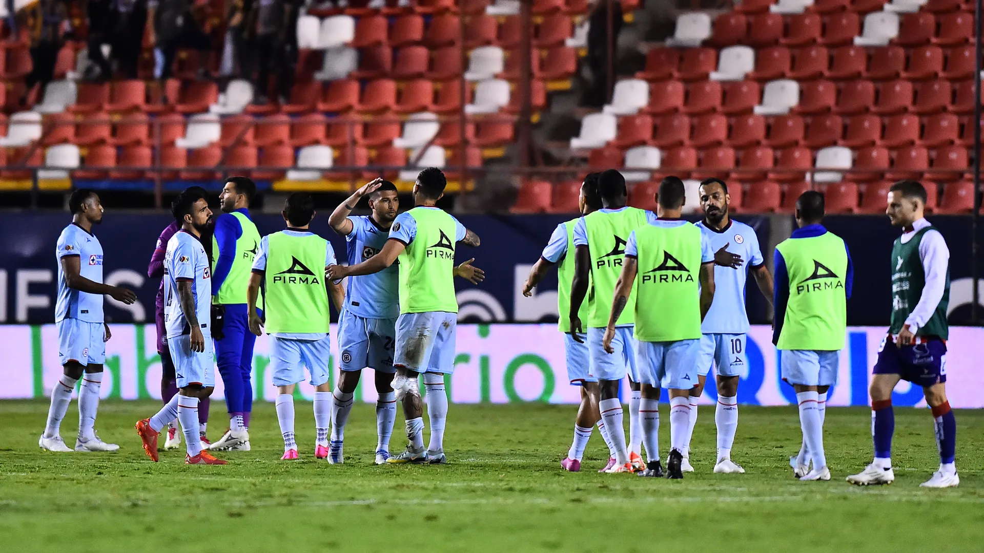"¿Estamos de vacaciones?": La pregunta de dos jugadores de Cruz Azul cuando restaban dos jornadas