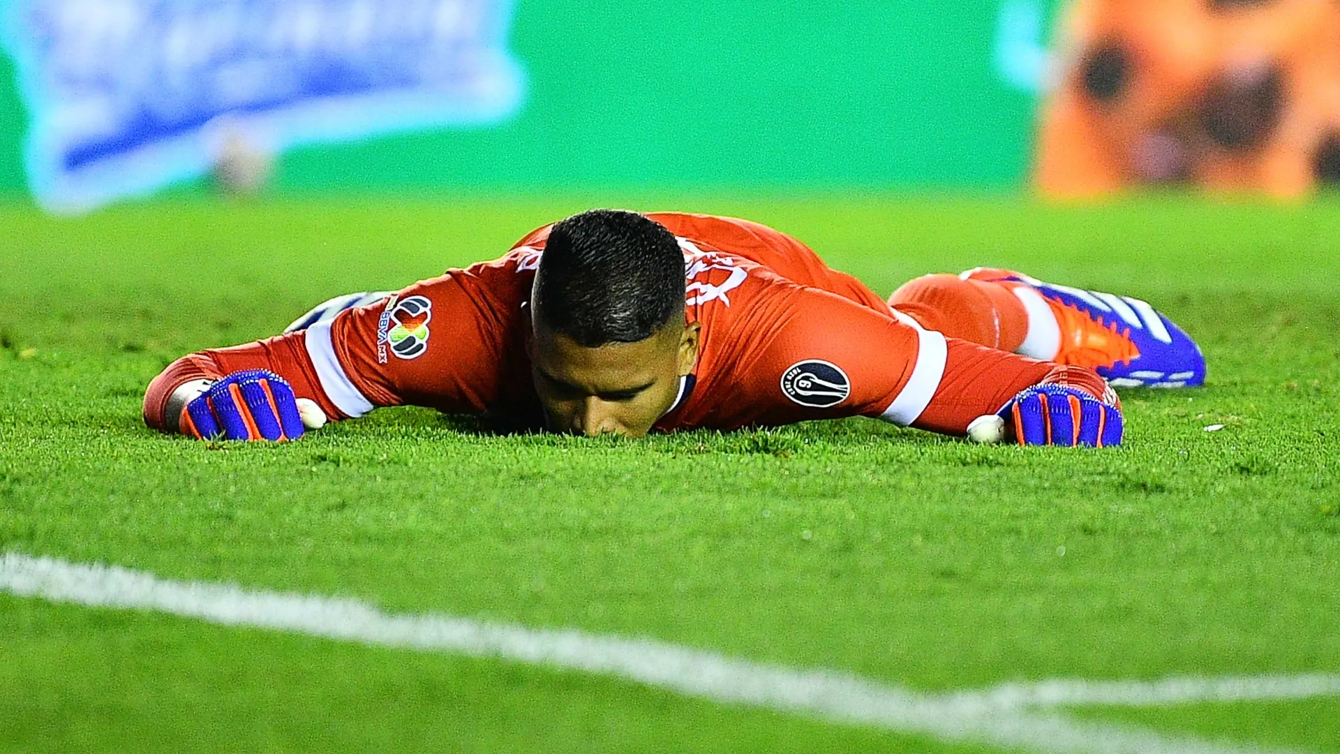 "Ahorita no, joven": El verdadero plan de la directiva de Cruz Azul para Kevin Mier
