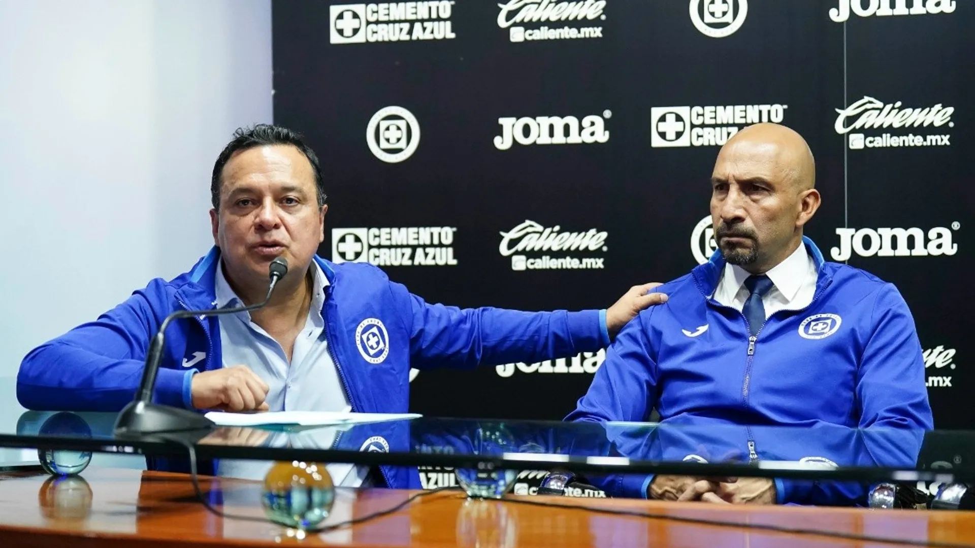 Oscar Pérez habló de su nueva misión en Cruz Azul. Y no, no la tiene fácil