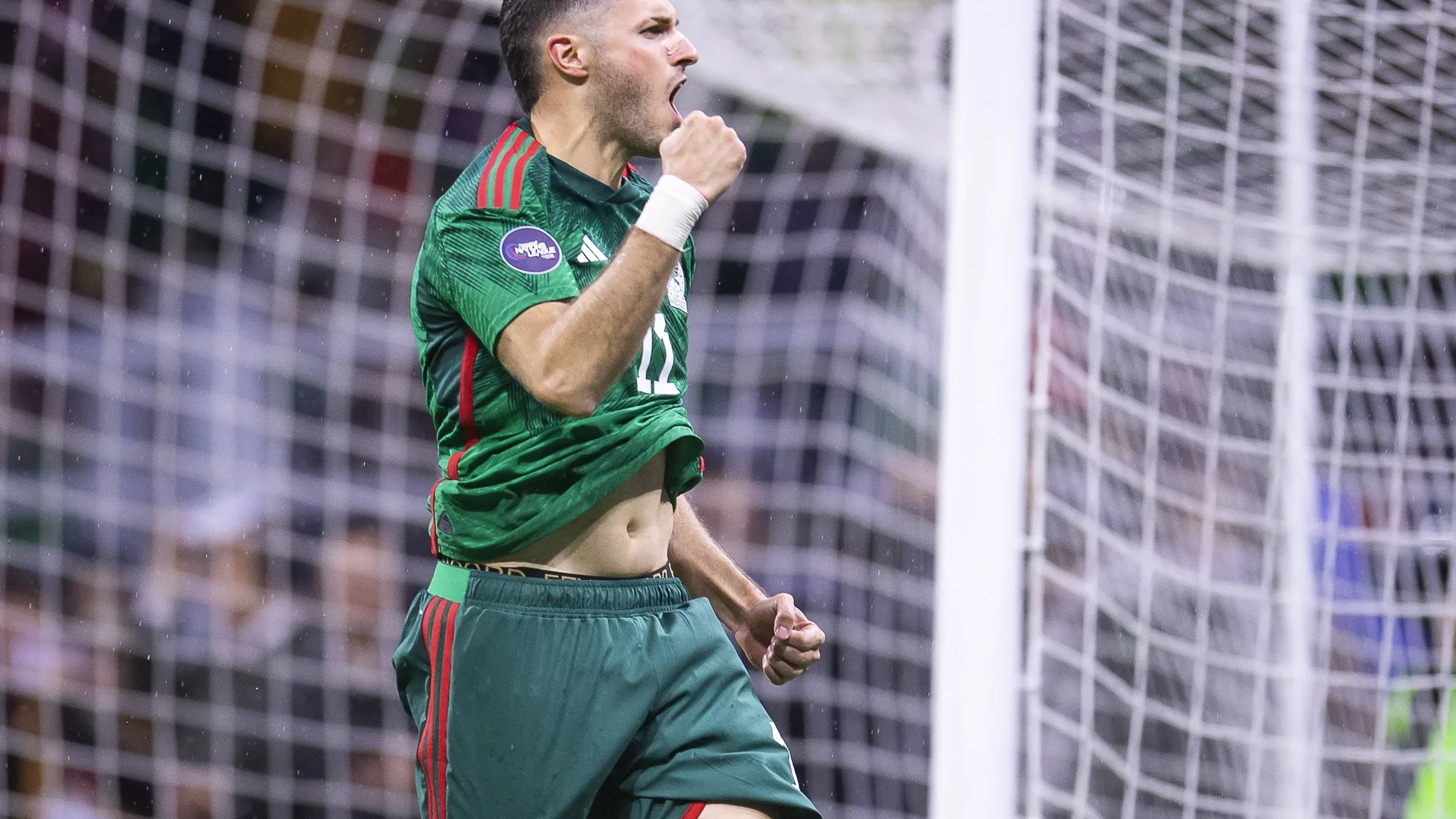 Santiago Giménez reveló las claves del triunfo de México