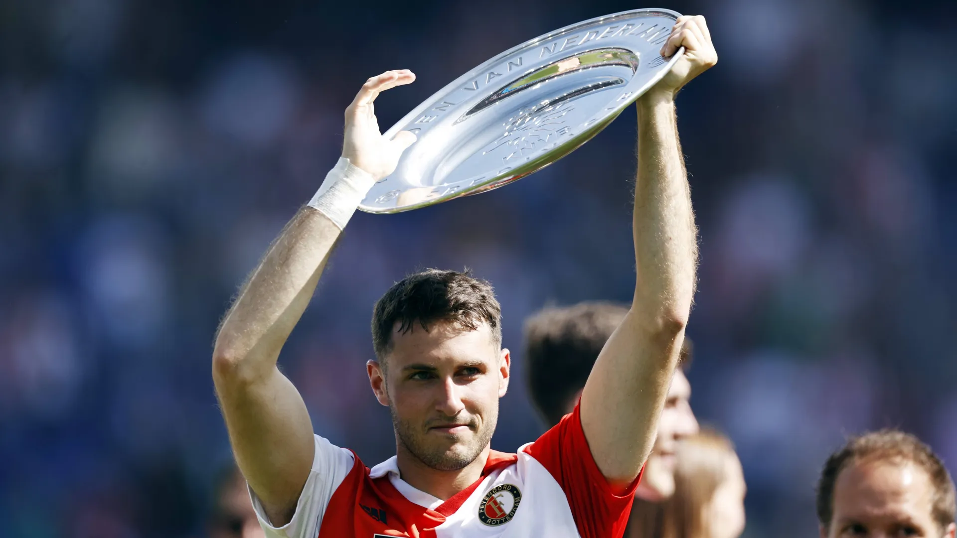 Ex Cruz Azul: Feyenoord de Santi Giménez cae en la última fecha de la Eredivise