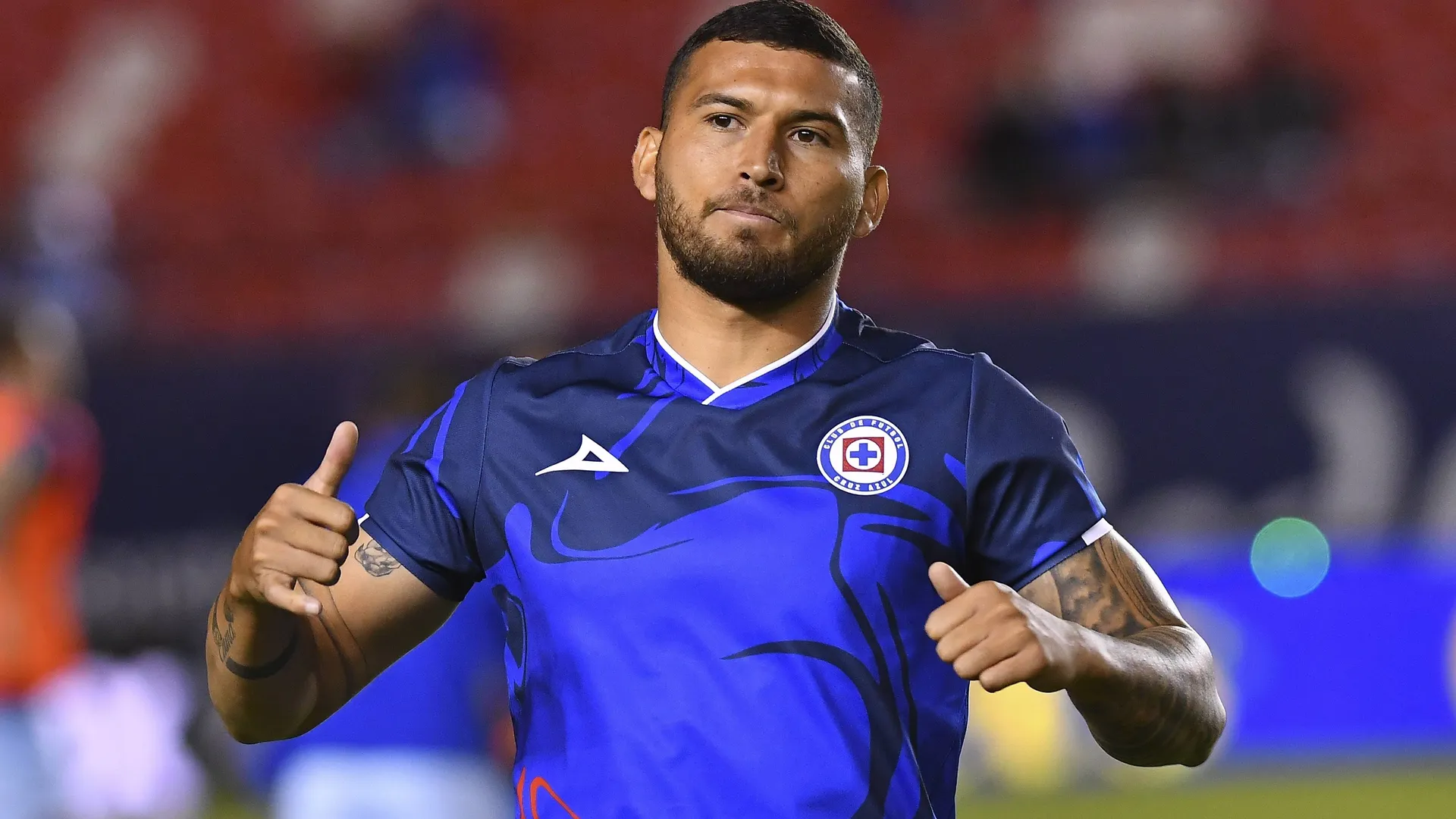 El salario que exige Juan Escobar para salir de Cruz Azul