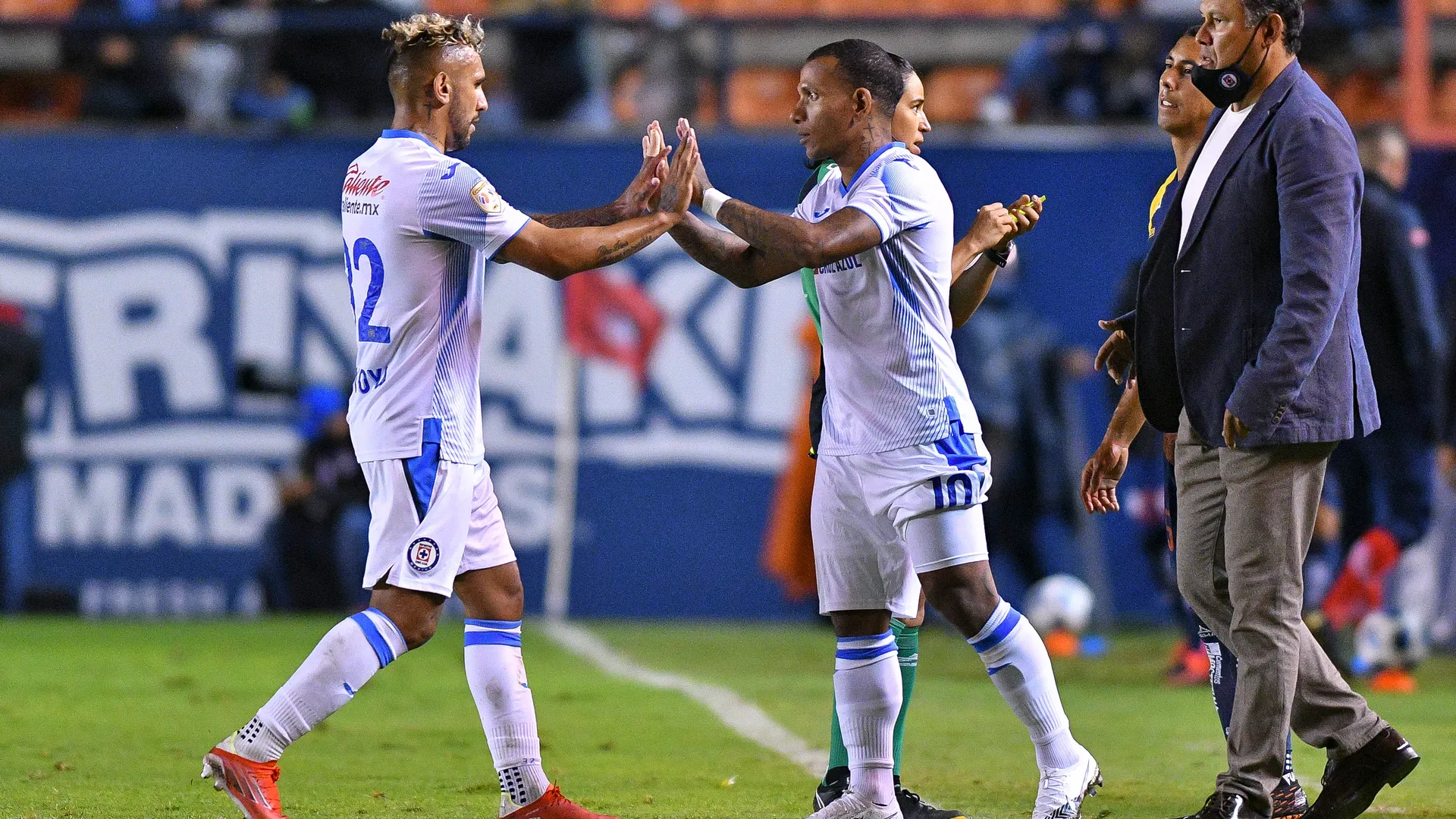 Ex Cruz Azul: Gol de Rómulo Otero en su estreno con el Santos va camino directo al Puskas