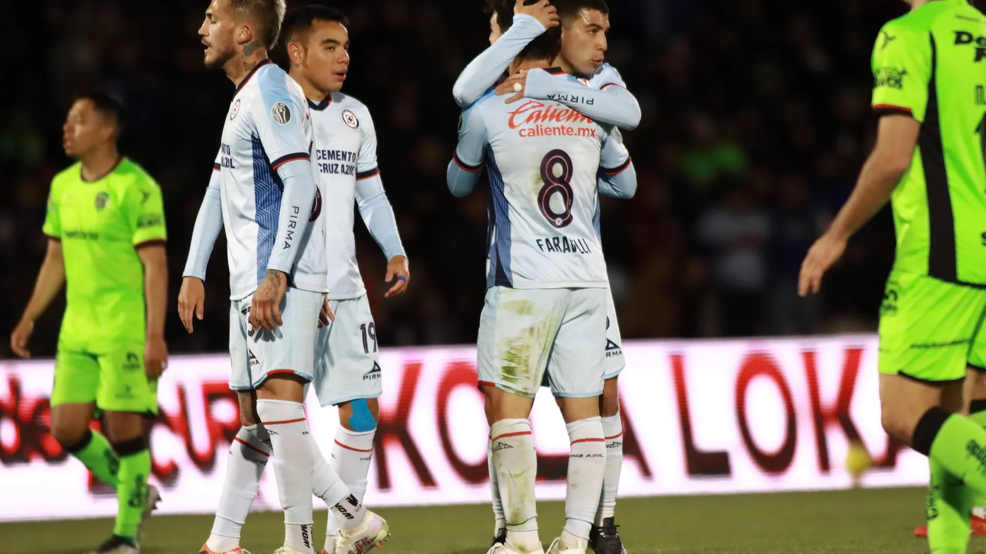 ¿Qué le falta y que le sobra a este Cruz Azul?