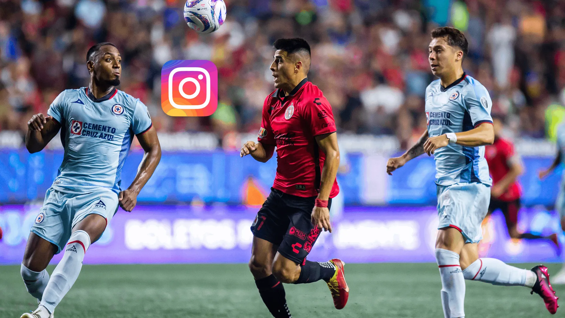 Willer Ditta recibe su visa de trabajo para viajar con Cruz Azul..