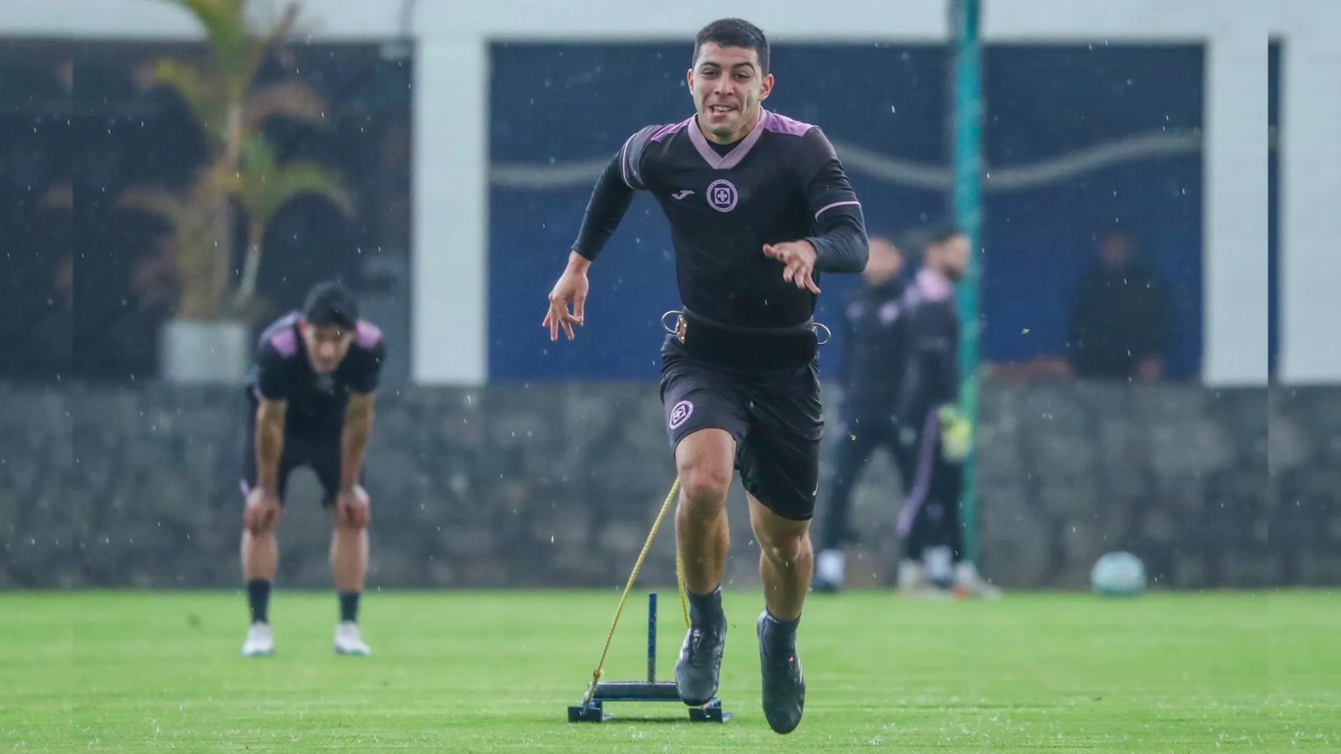 Erik Lira fue directo sobre su ausencia en la Selección