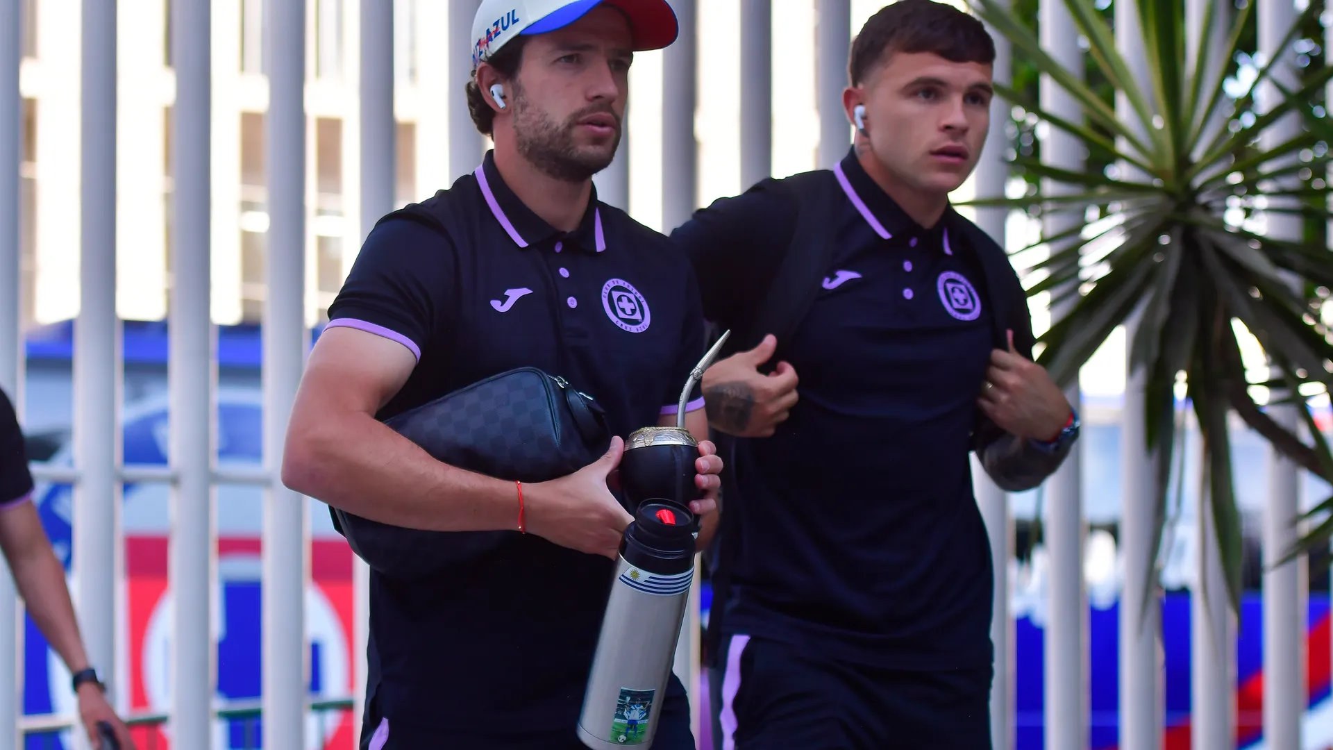 FICHAJES 2023: ¿cuántos cupos de extranjero tiene Cruz Azul para sumar refuerzos con la nueva regla?