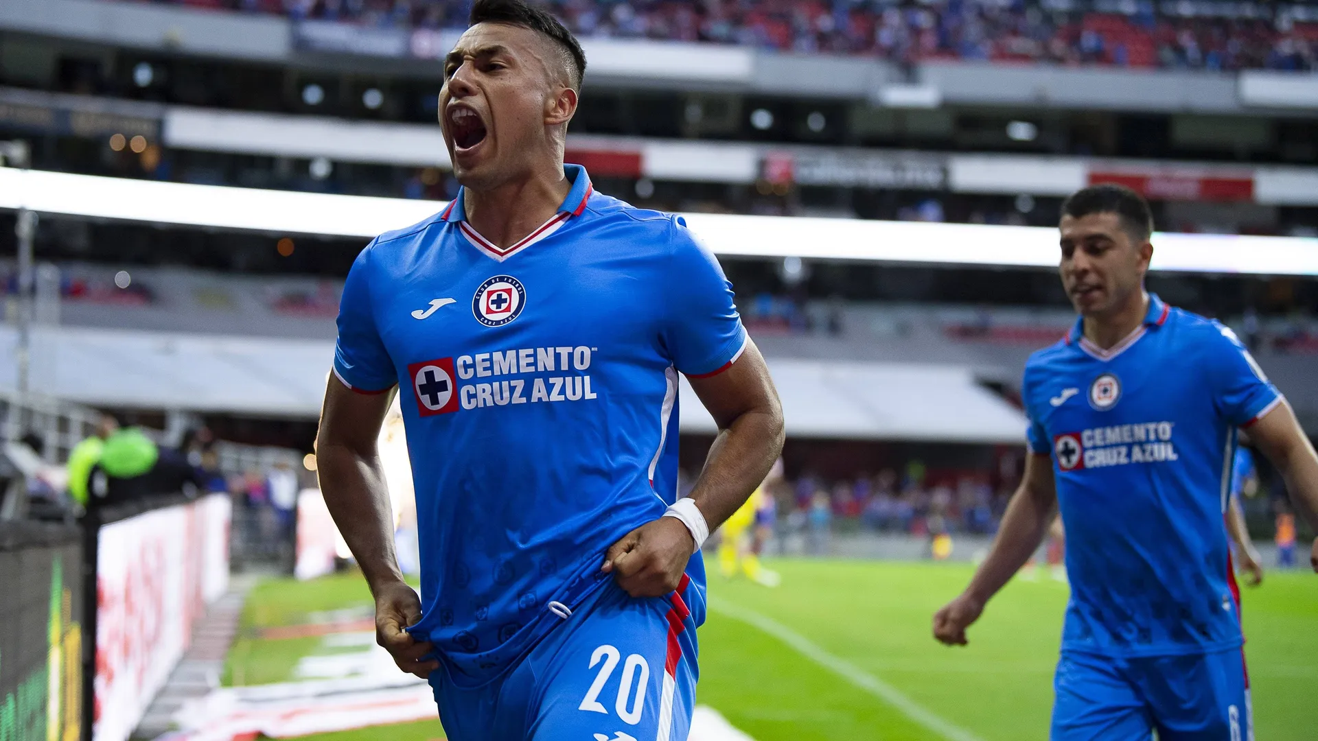 Iván Morales se va de Cruz Azul.