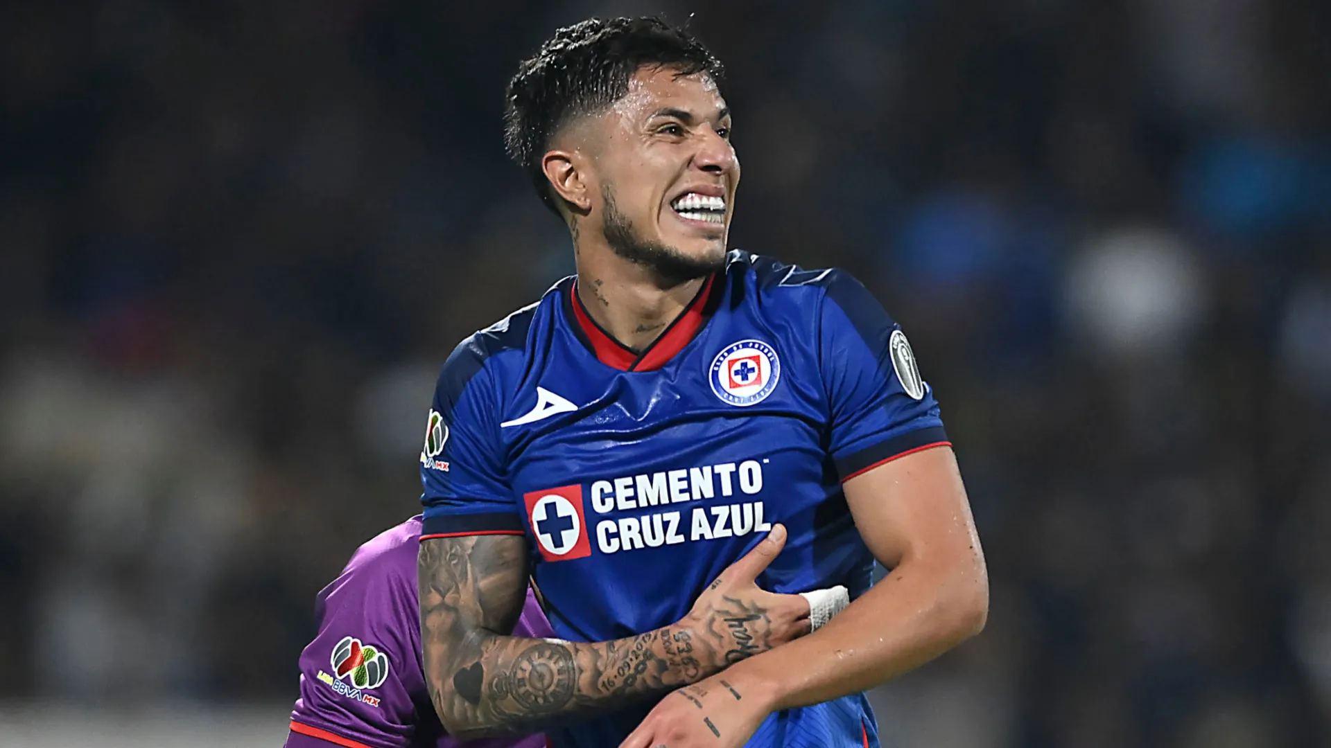 Pésimas noticias para Salcedo en Rayados.