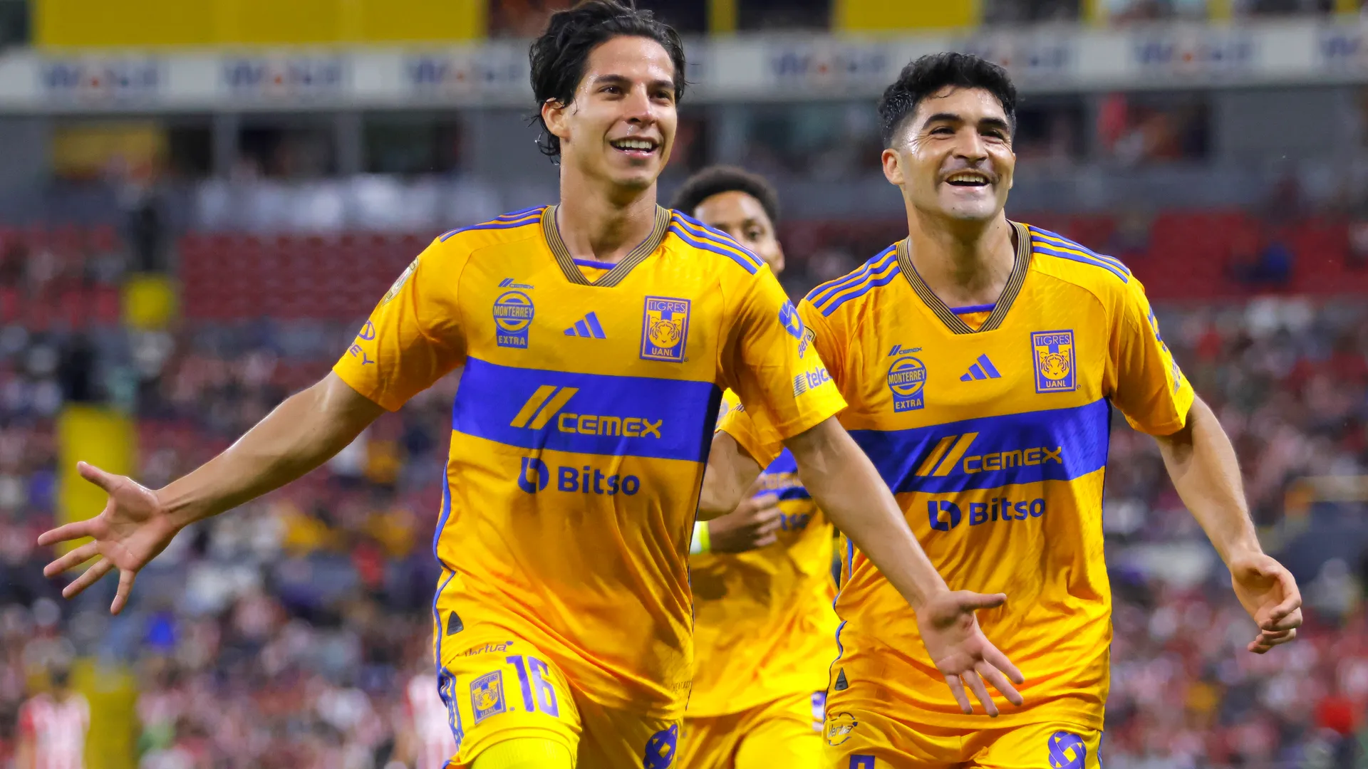 Tigres viene de golear a Chivas en el Estadio Akron