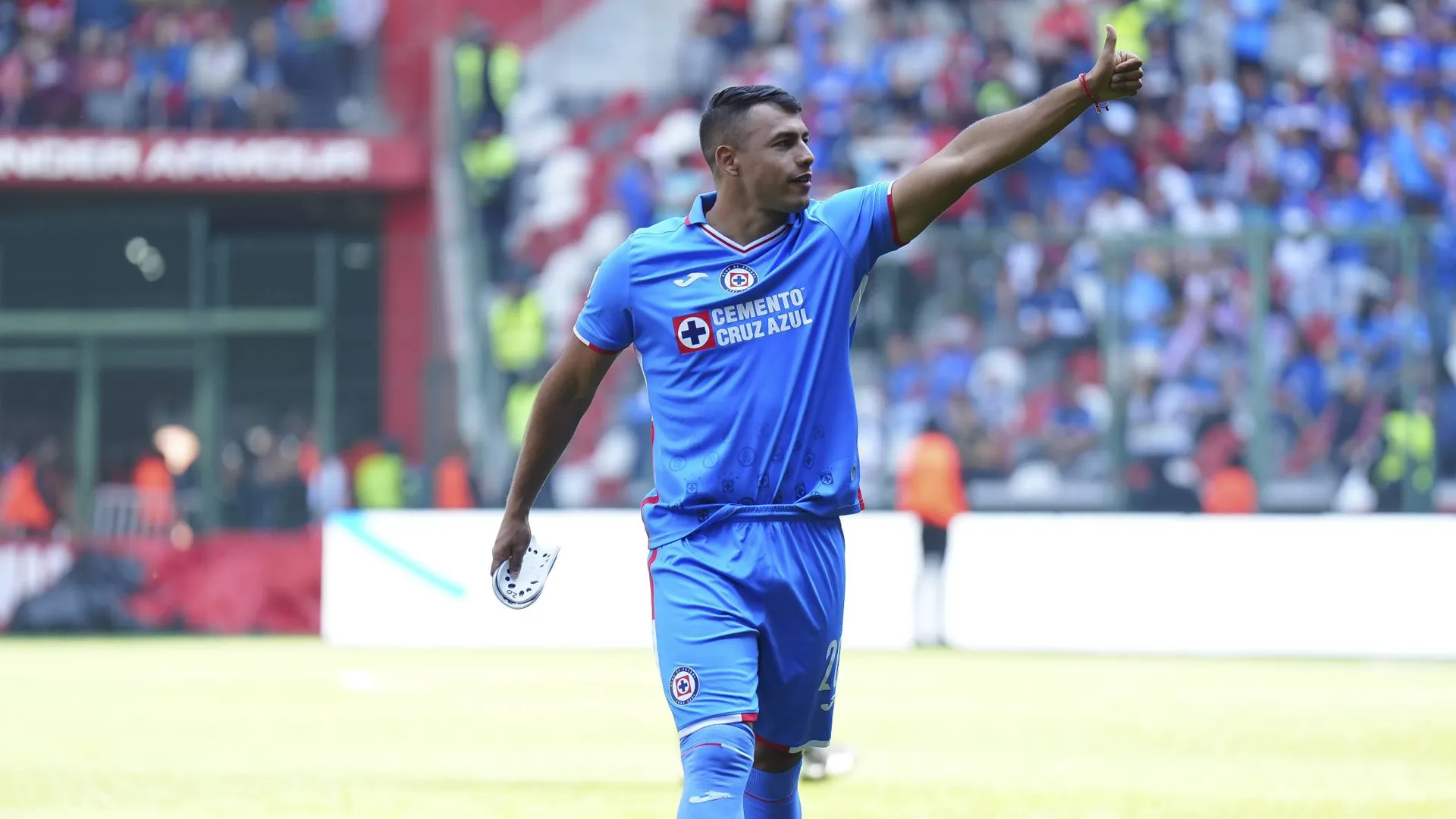Iván Morales continuará en Cruz Azul por esta razón