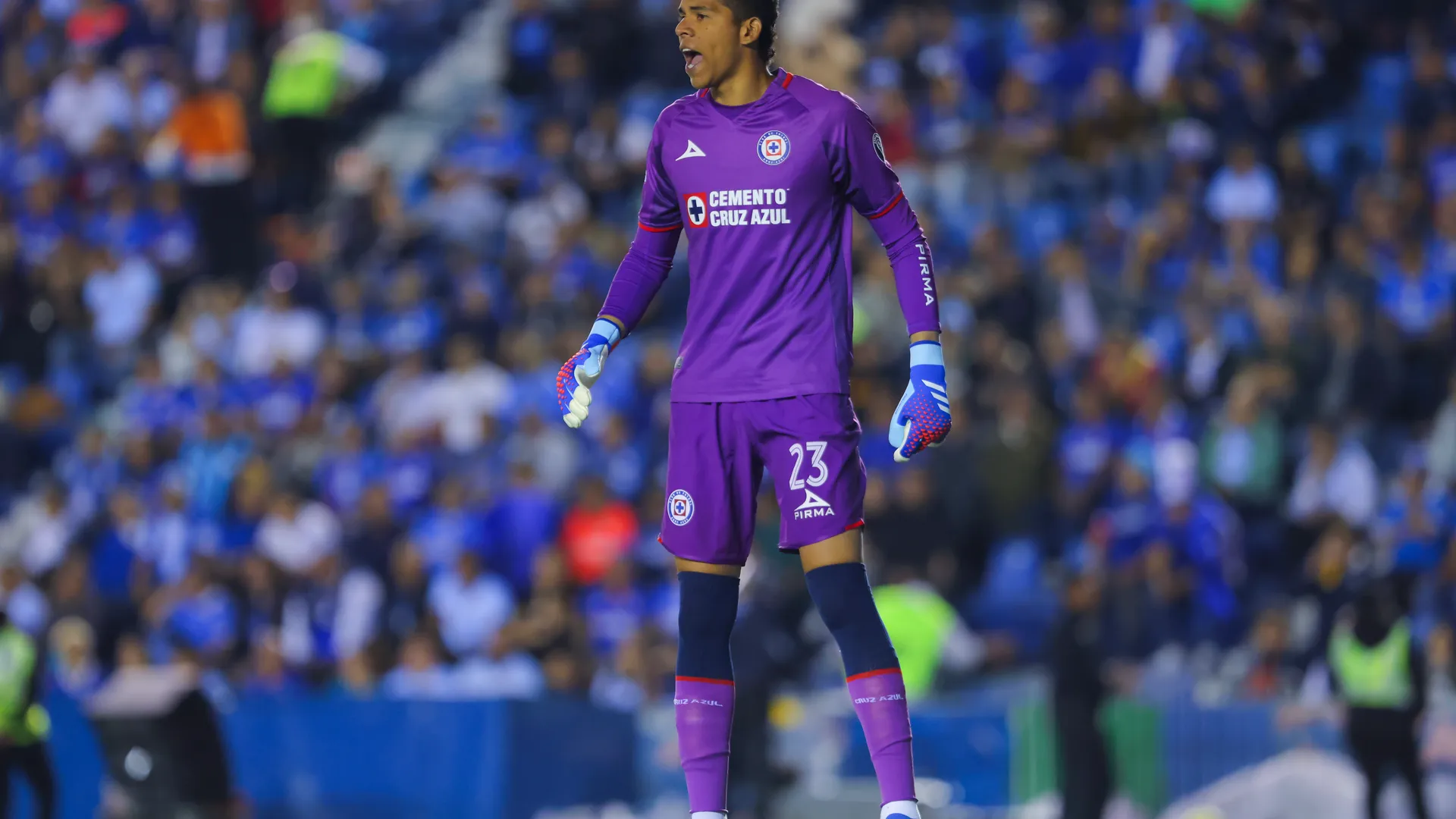 El efecto del Estadio Azul: Kevin Mier y la frase con la que describió a la afición de Cruz Azul