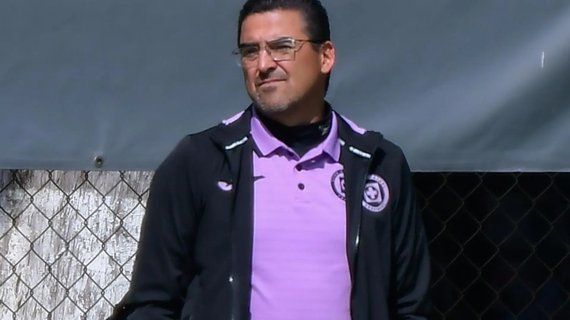 "No hay mejor bombero que el profe Joaquín", desde el vestidor respaldan a Joaquín Moreno como DT de Cruz Azul