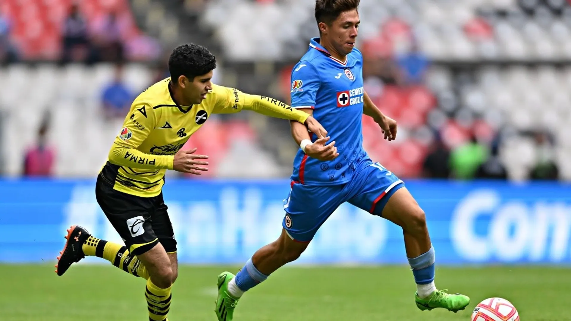 Se tambalea la llegada de Carlos Vargas a Cruz Azul. Faltan detalles, se apunta
