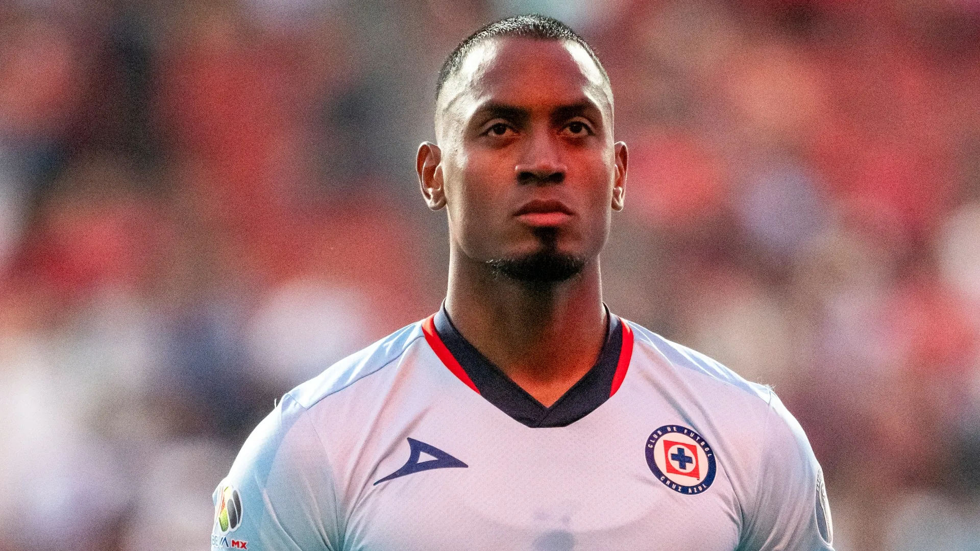 El zaguero colombiano tuvo una gran actuación ante Monterrey.